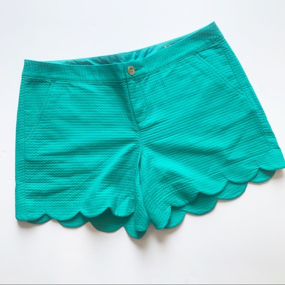 Lilly Pulitzer Pants - SOLD Lilly Pulitzer || Scalloped Buttercup Shorts